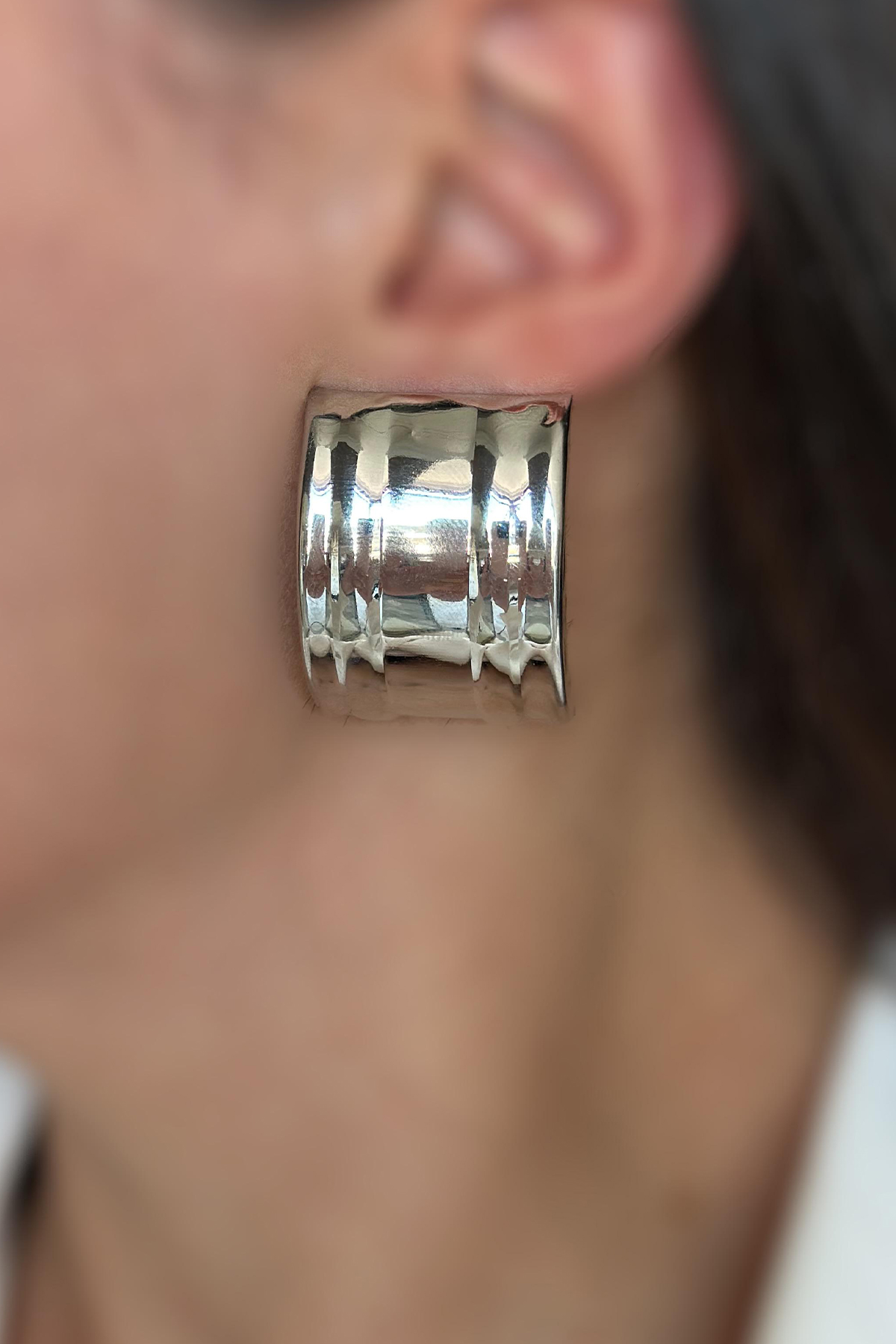 Edena Sade Şık Detaylı Silver Küpe