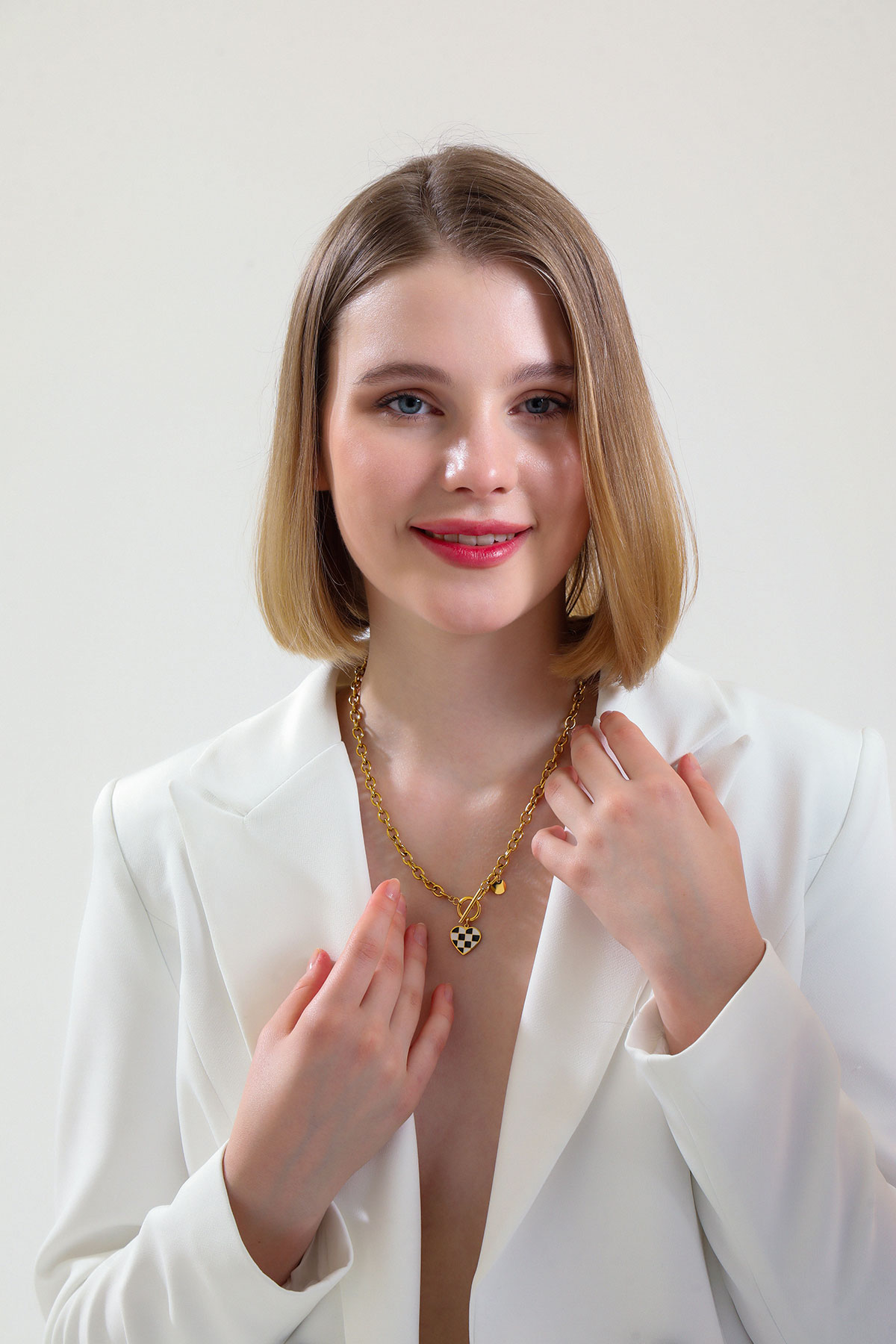 Dama Model Gold Altın Kaplama Kolye