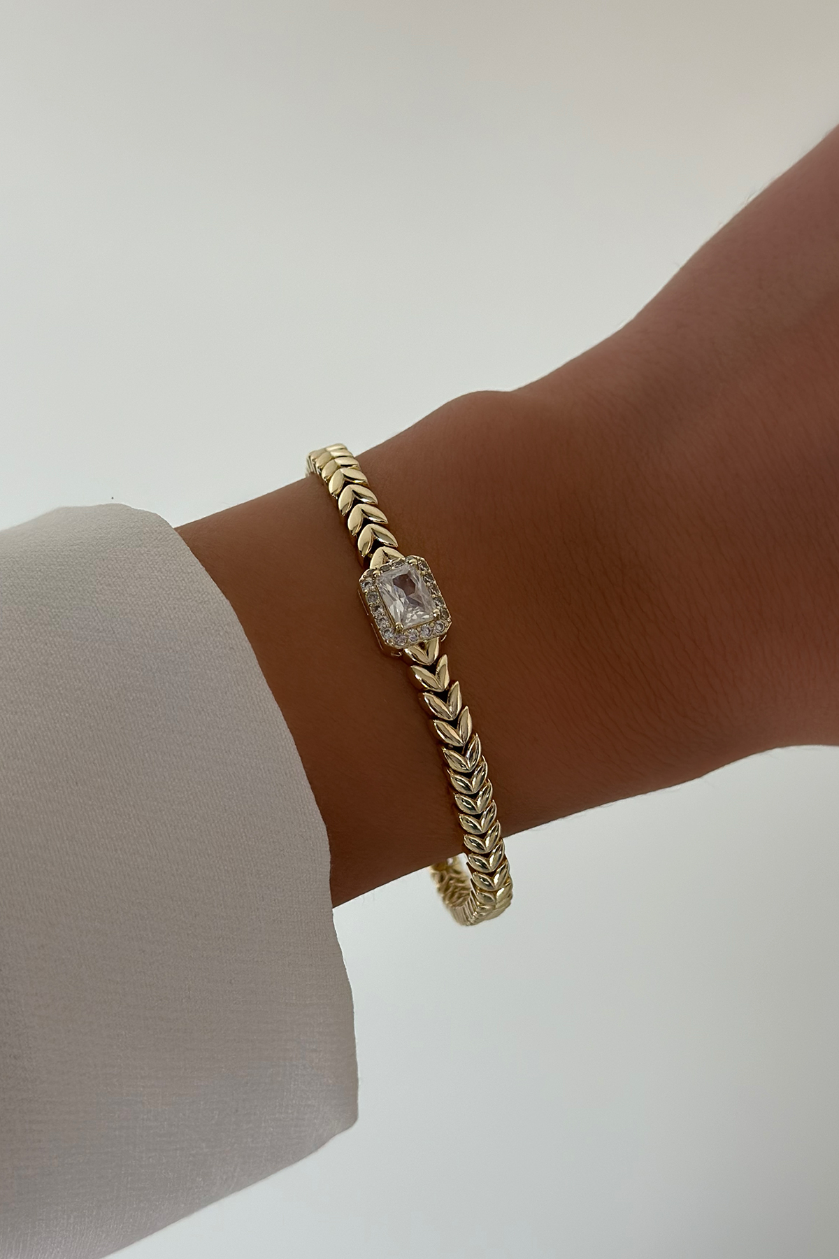 Baget Detaylı Gold Bileklik