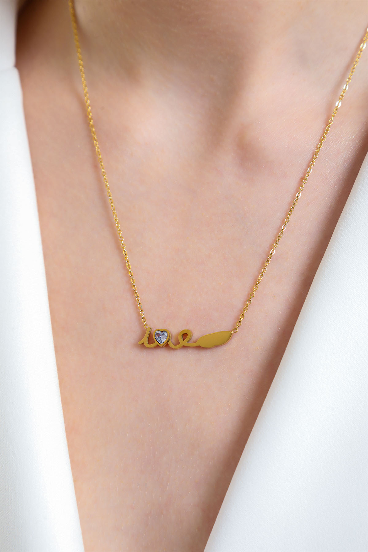 Love Yazılı Gold Altın Kaplama Kolye