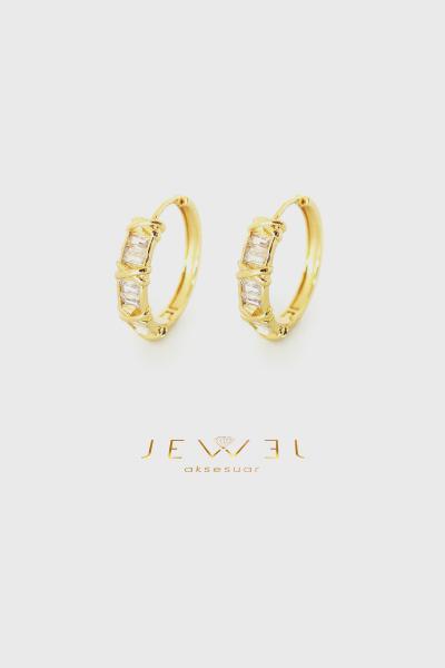 Nira Çarpı Kristal Detay Gold Küpe