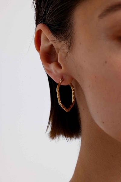 Altıgen Dönel Model Gold Altın Kaplama Küpe